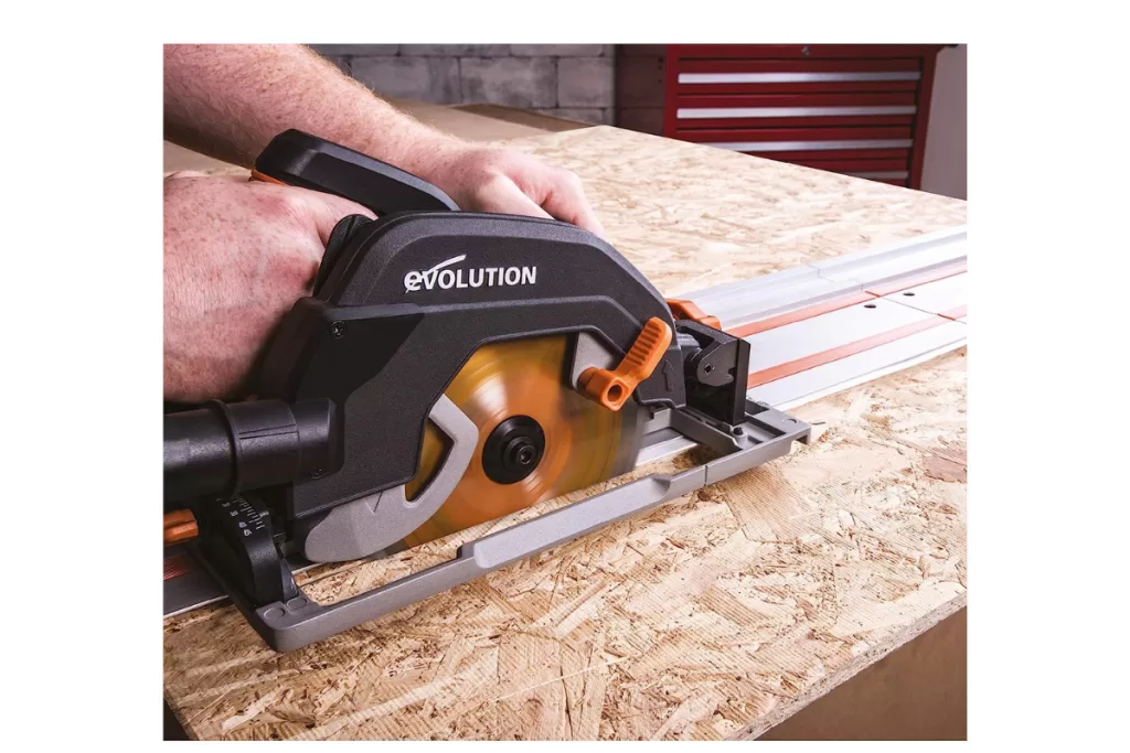 Evolution Power Tools – Scie Circulaire