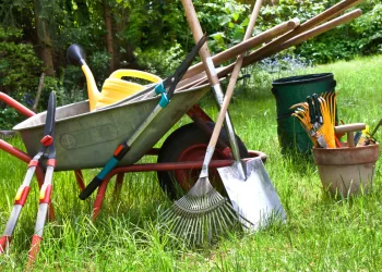 outils de jardin